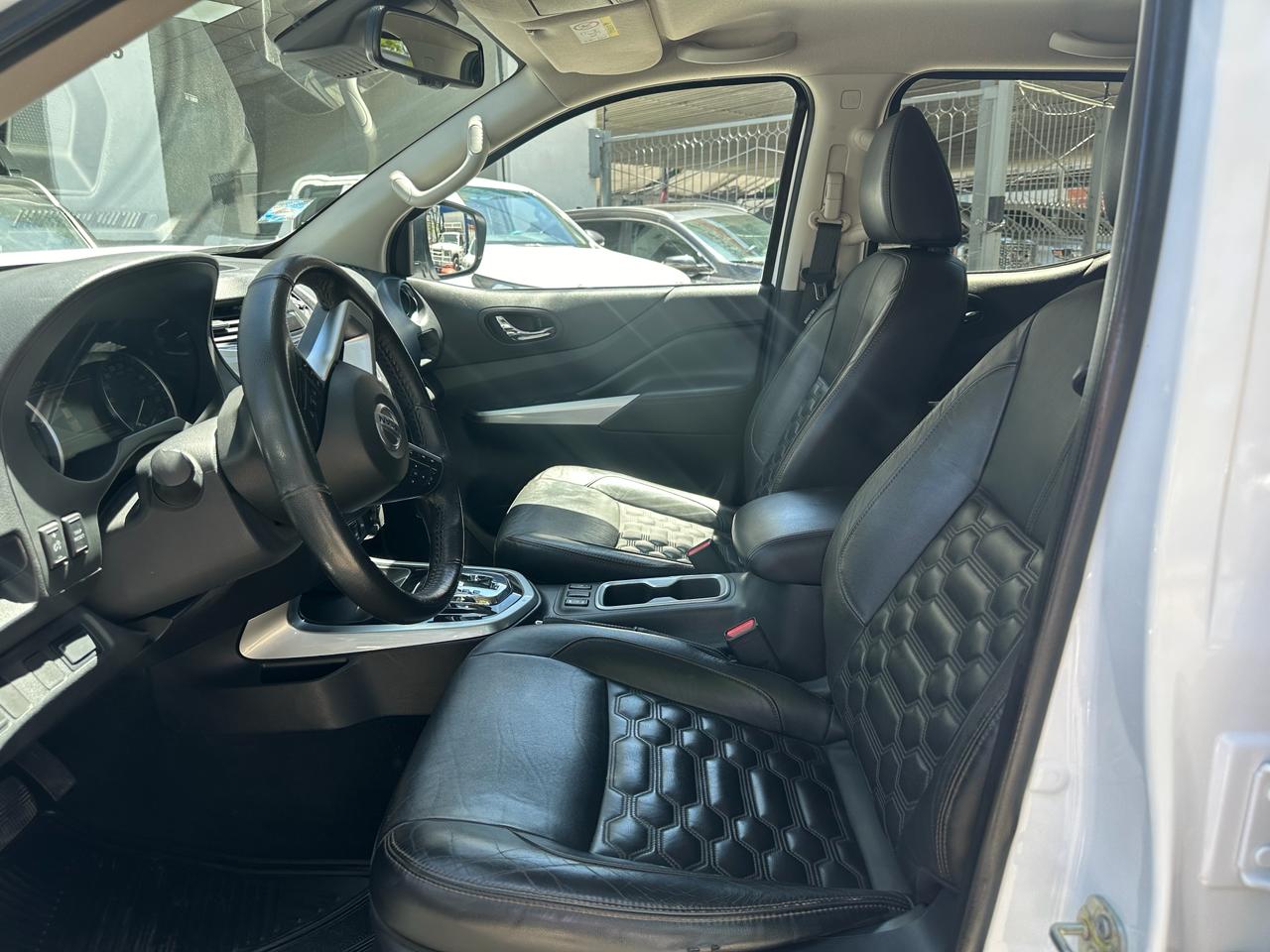 Nissan Frontier LE PLATINUM DIESEL 2021