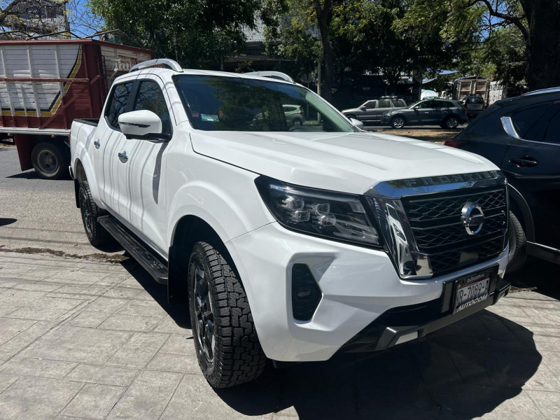 Nissan Frontier LE PLATINUM DIESEL 2021