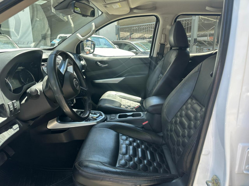 Nissan Frontier LE PLATINUM DIESEL 2021