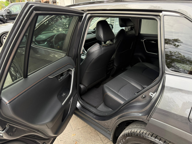 Toyota RAV4 ADVENTURE 2024