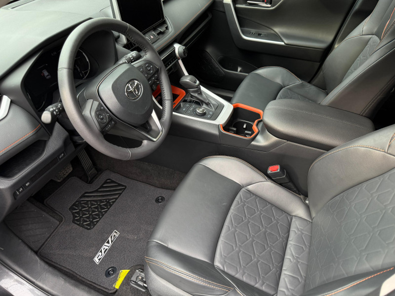 Toyota RAV4 ADVENTURE 2024