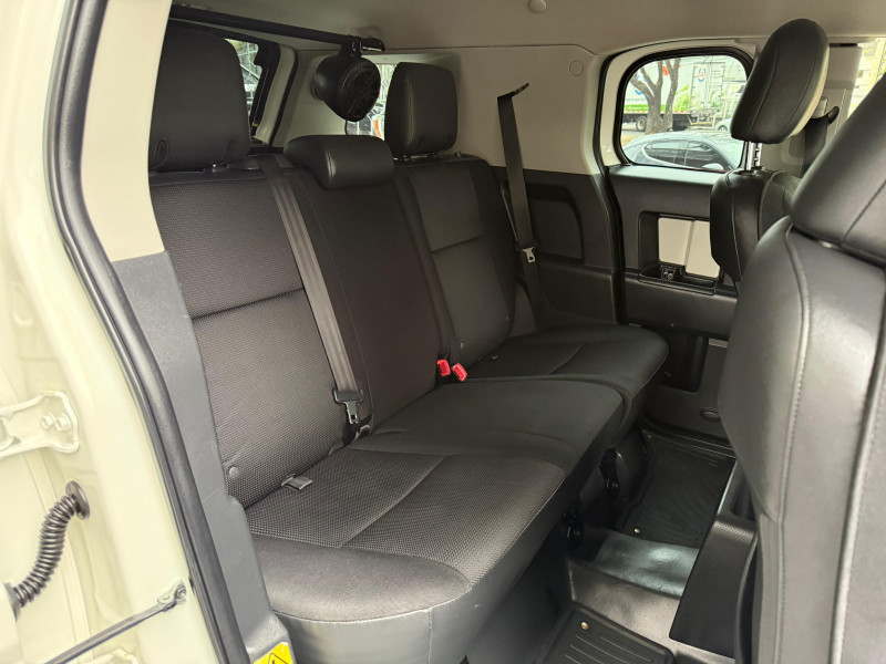 Toyota FJ Cruiser Premium 2014
