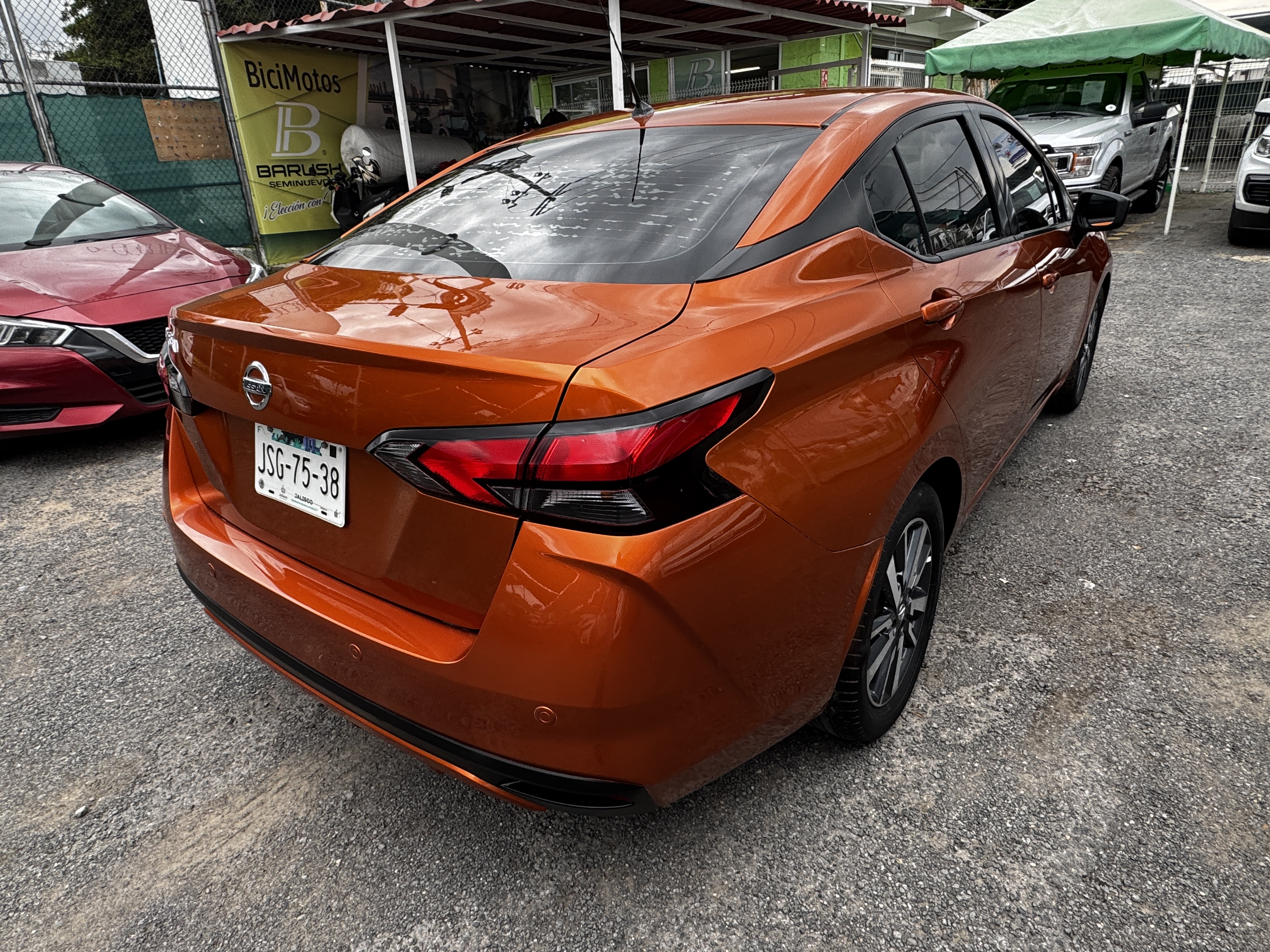 Nissan Versa Advance 2021