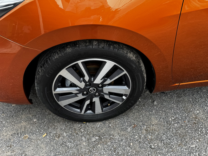 Nissan Versa Advance 2021