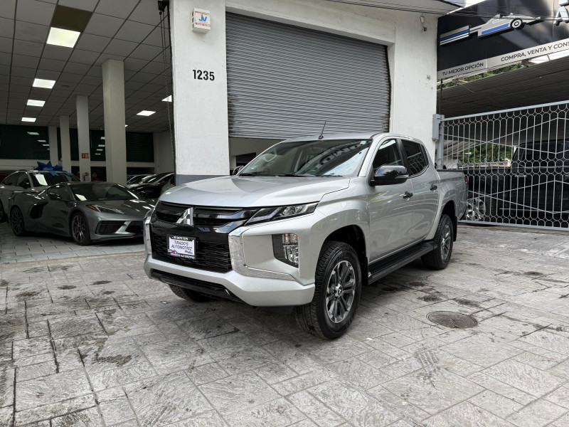Mitsubishi L200 gls disel 2024