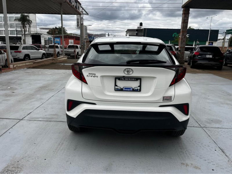Toyota C-HR Base 2020