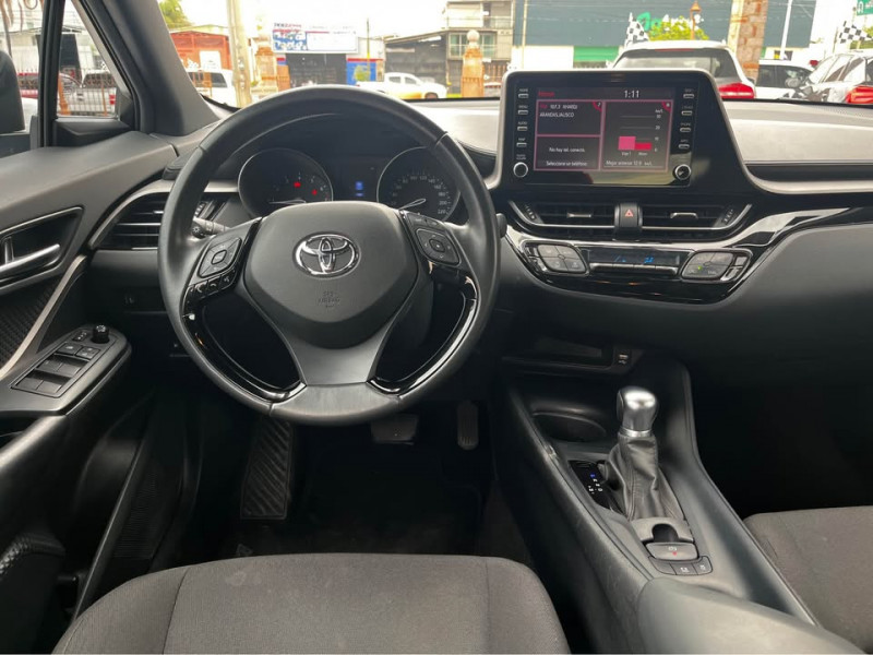 Toyota C-HR Base 2020