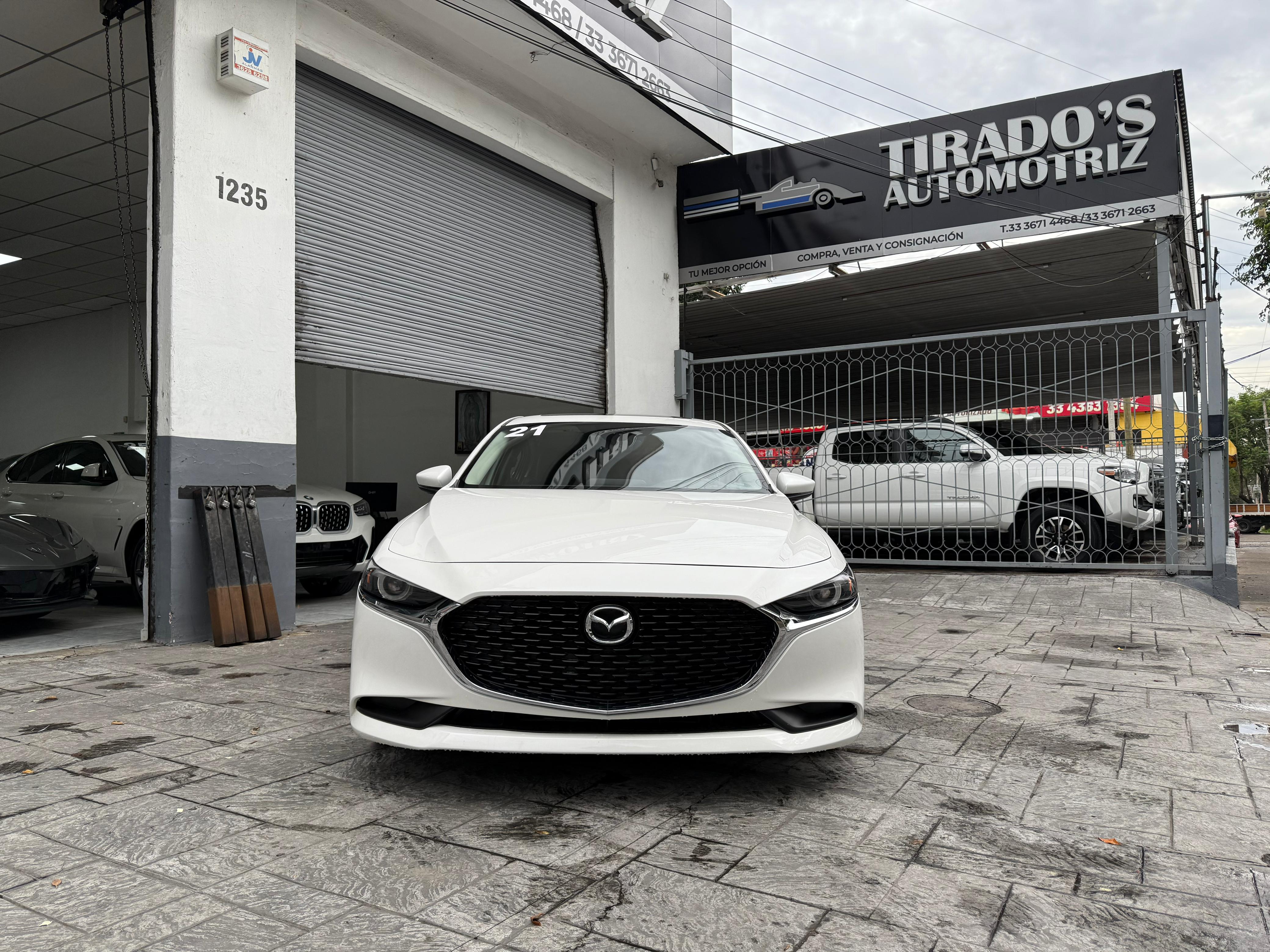 Mazda Mazda 3 i Grand Touring 2019