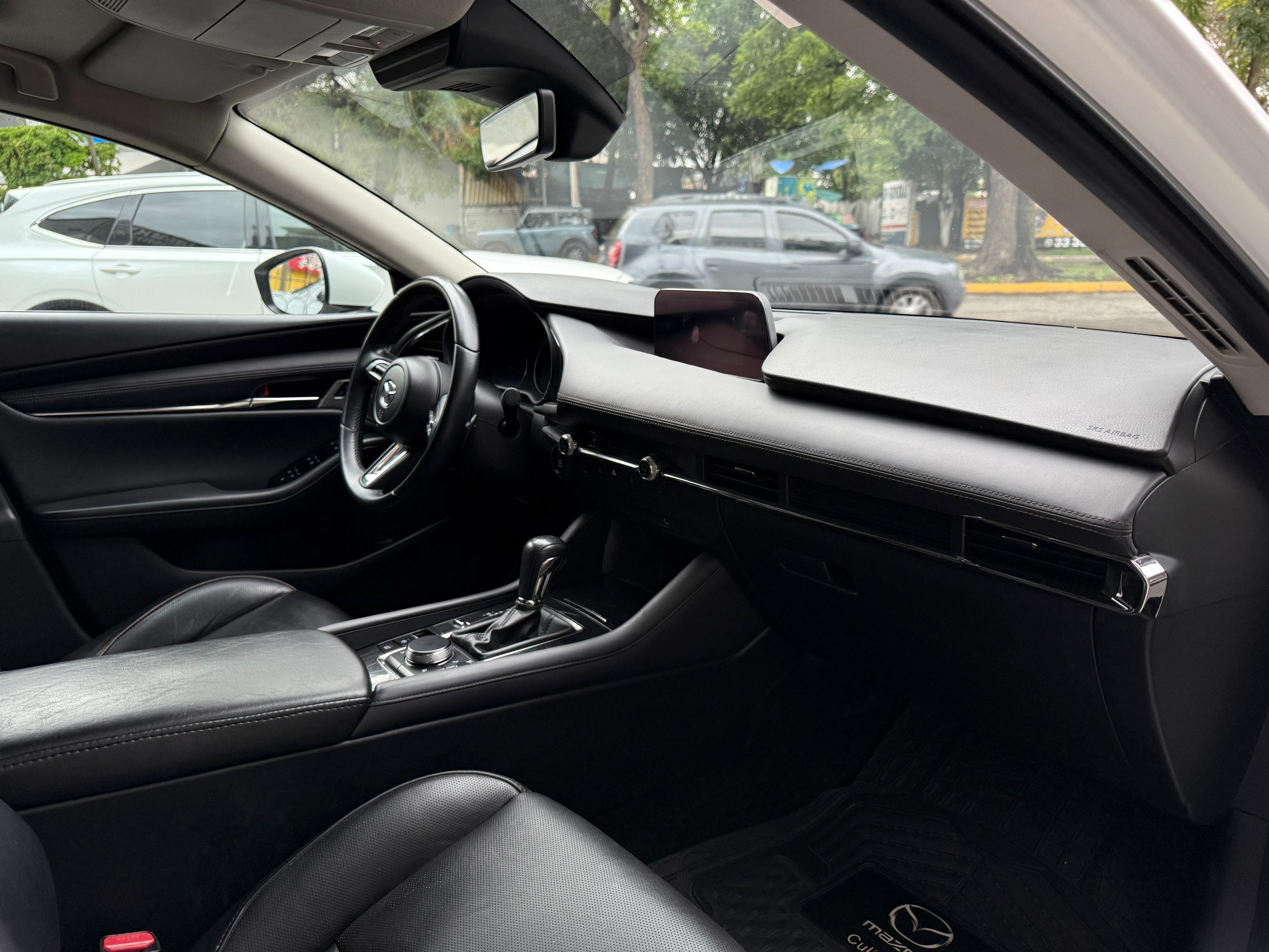 Mazda Mazda 3 i Grand Touring 2019