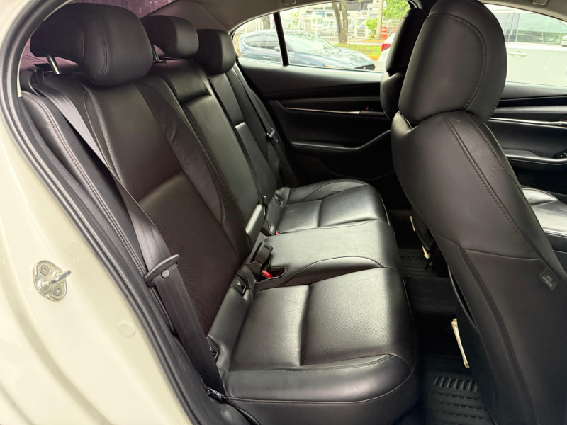 Mazda Mazda 3 i Grand Touring 2019