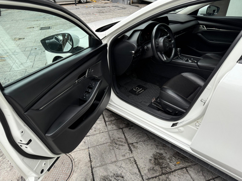 Mazda Mazda 3 i Grand Touring 2019