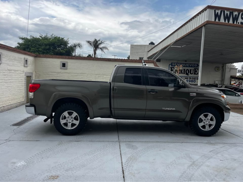 Toyota Tundra SUPER CAB 4X4 2008