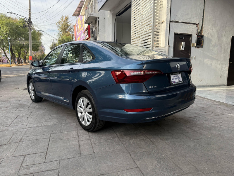 Volkswagen Jetta Trendline 2021