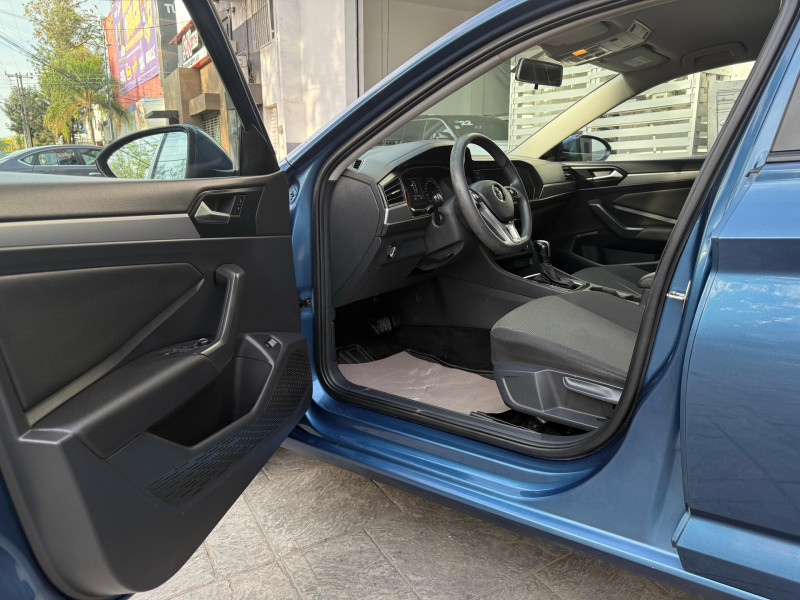 Volkswagen Jetta Trendline 2021