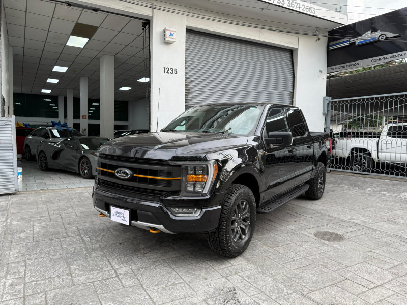 Ford Lobo Crew Cab Tremor High Ecoboost 2023