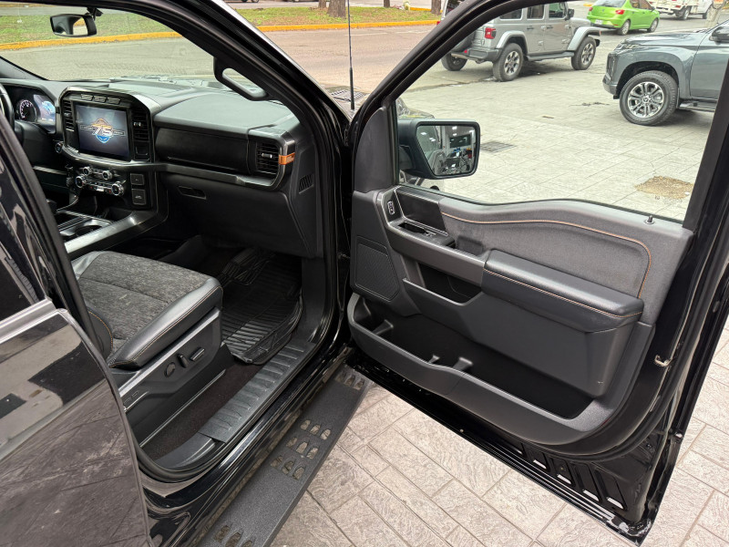 Ford Lobo Crew Cab Tremor High Ecoboost 2023