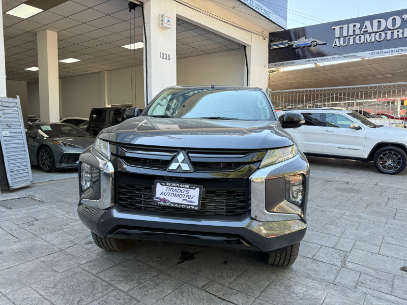 Mitsubishi L200 2.4 GLS DSL 4X4 At 2023