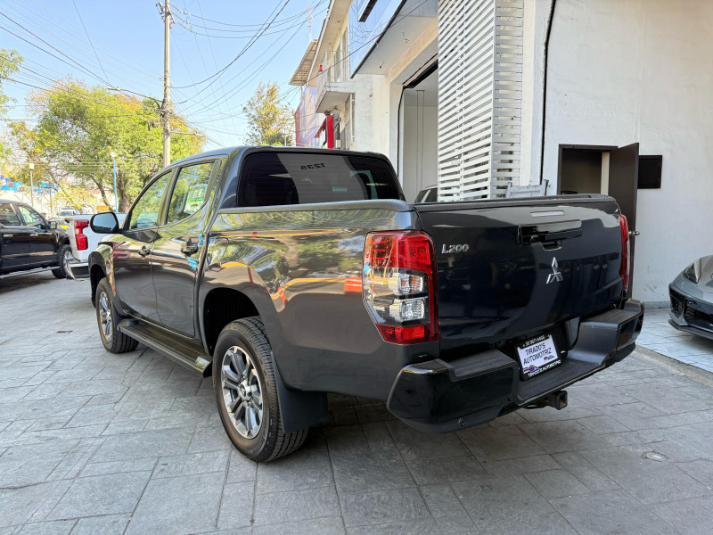 Mitsubishi L200 2.4 GLS DSL 4X4 At 2023