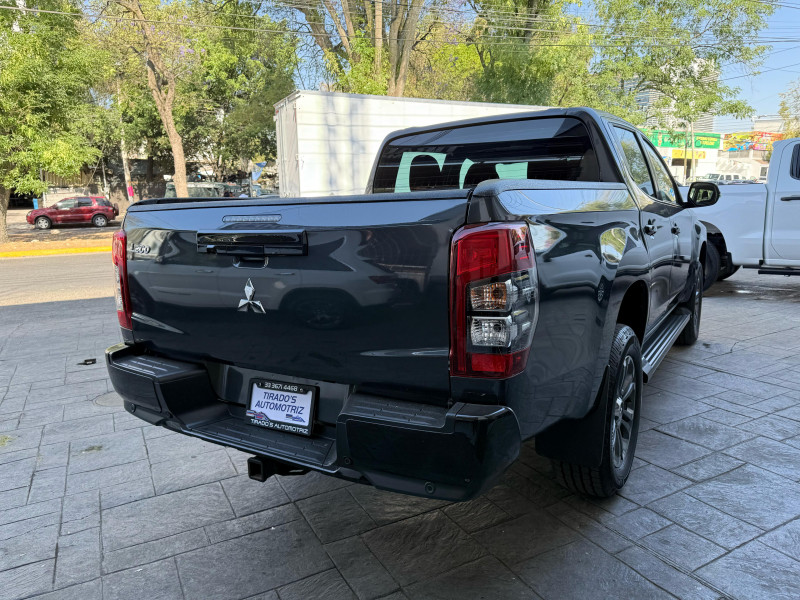 Mitsubishi L200 2.4 GLS DSL 4X4 At 2023