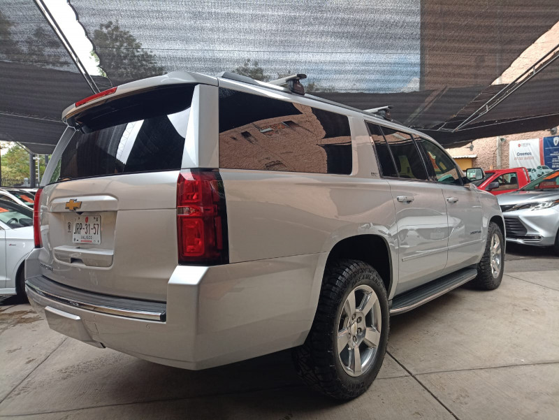 Chevrolet Suburban LTZ 2016