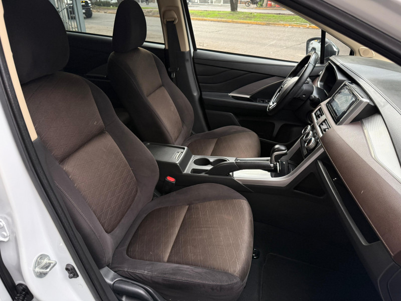 Mitsubishi Xpander Cross 2023