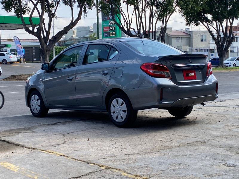Mitsubishi Mirage G4 GLX 2023