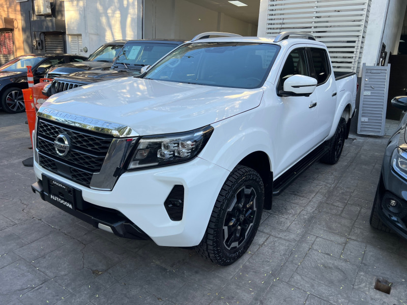 Nissan Frontier LE PLATINIUL DIESEL 4X4 2021