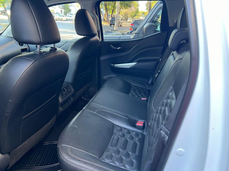 Nissan Frontier LE PLATINIUL DIESEL 4X4 2021