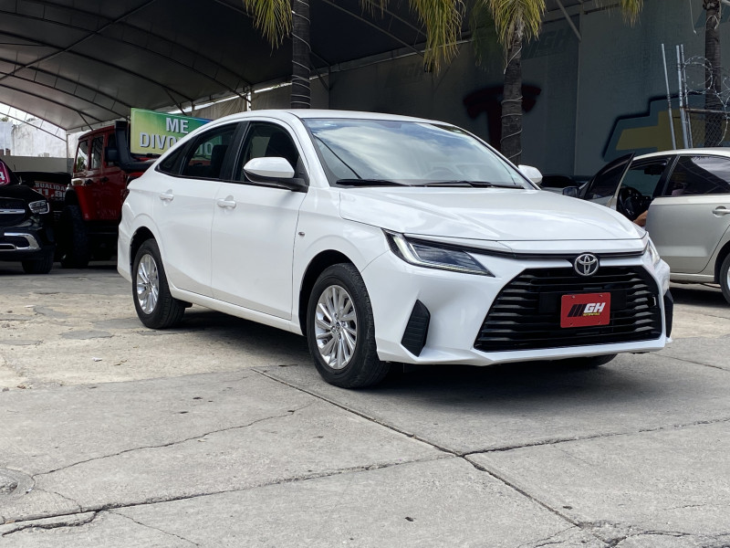 Toyota Yaris S 1.5l CVT 2023
