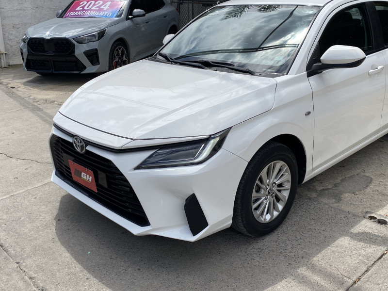 Toyota Yaris S 1.5l CVT 2023