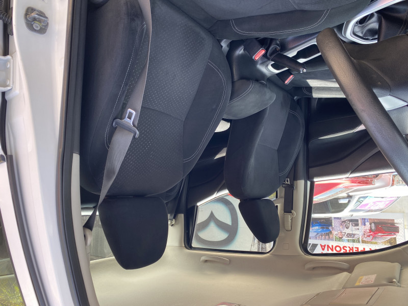 Nissan Np300 SE 2018