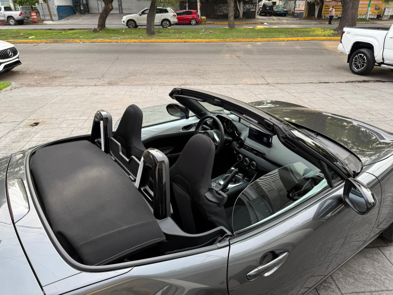 Mazda MX-5 sport 2025