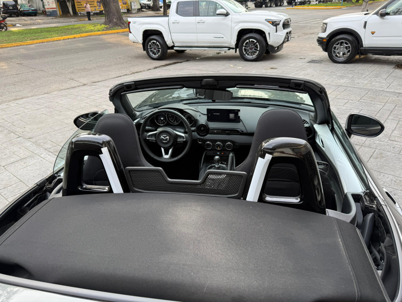 Mazda MX-5 sport 2025