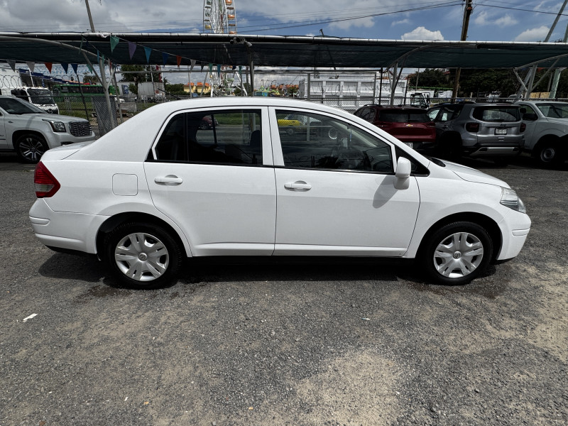Nissan Tiida Comfort 2011