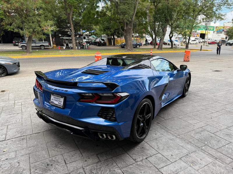 Chevrolet Corvette (C8) Stingray Z51 CONVERTIBLE 70 Aniversario 2023