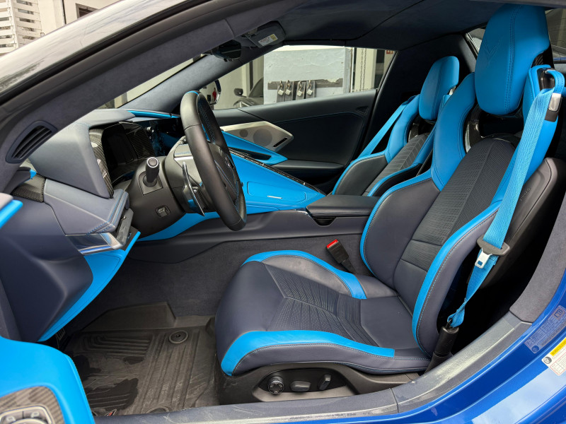 Chevrolet Corvette (C8) Stingray Z51 CONVERTIBLE 70 Aniversario 2023