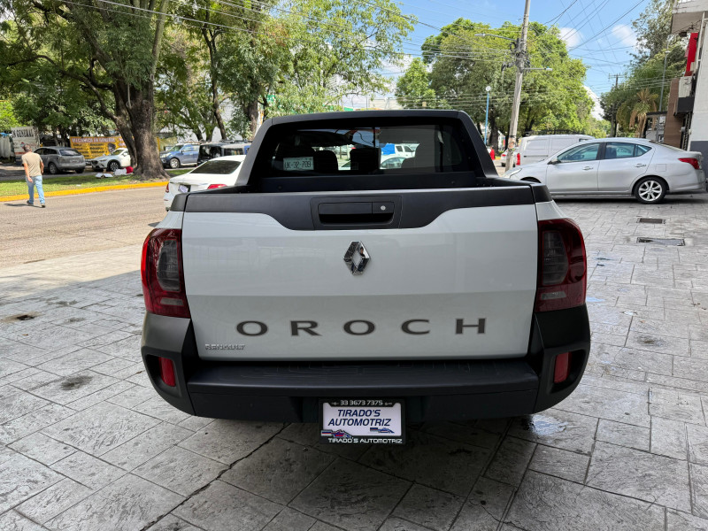 Renault Oroch life 2023