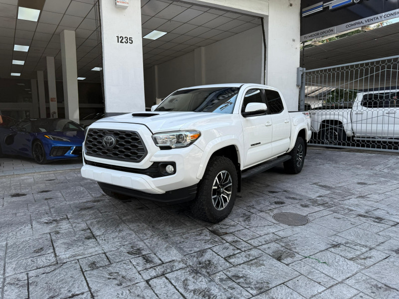 Toyota Tacoma trd 4x4 2020