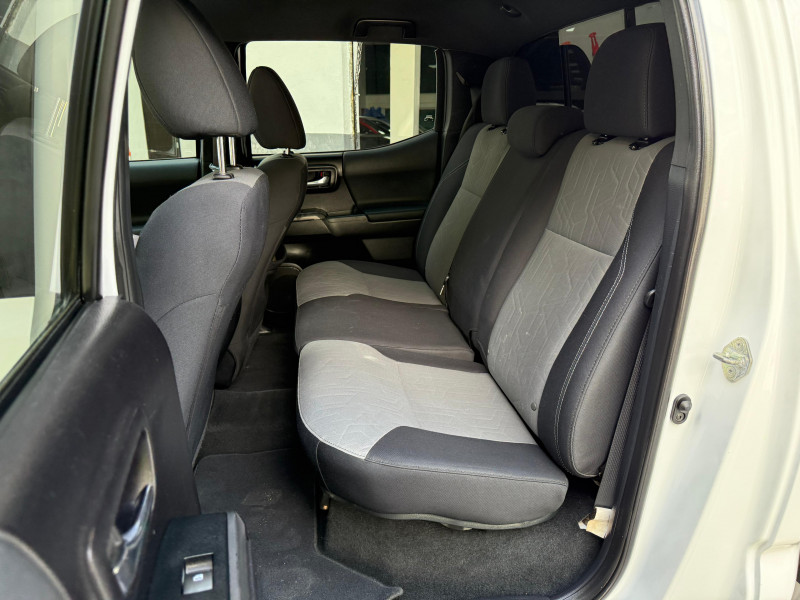 Toyota Tacoma trd 4x4 2020