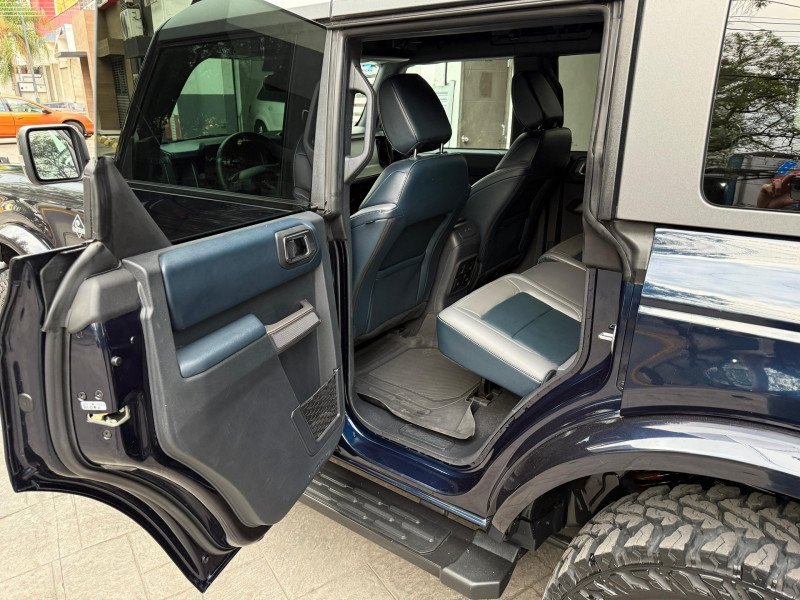 Ford Bronco OUTER BANKS 2021