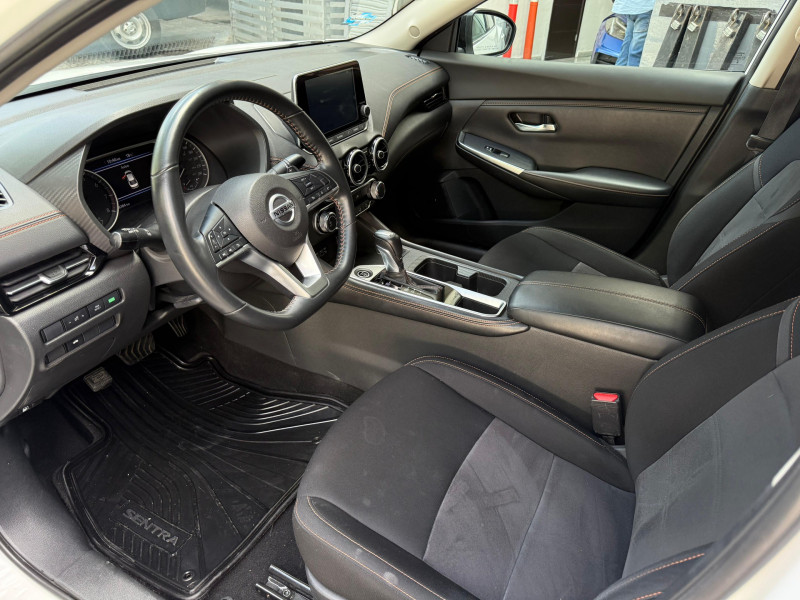 Nissan Sentra SR BITONO 2023