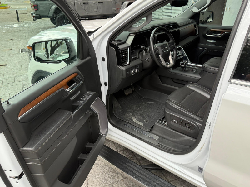 GMC Sierra DENALI 2023