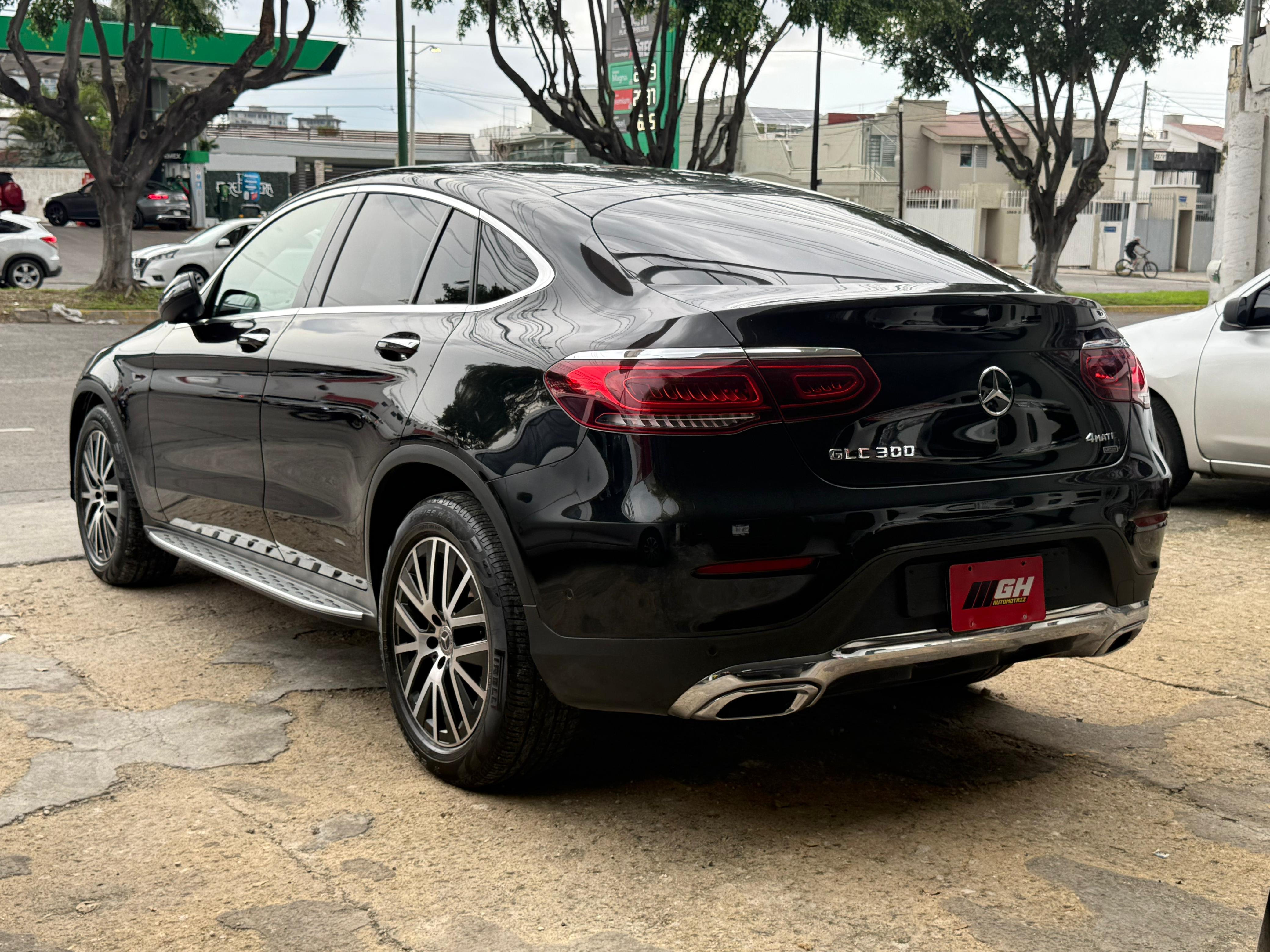 Mercedes Benz Clase GLC GLC300 Coupé 2021