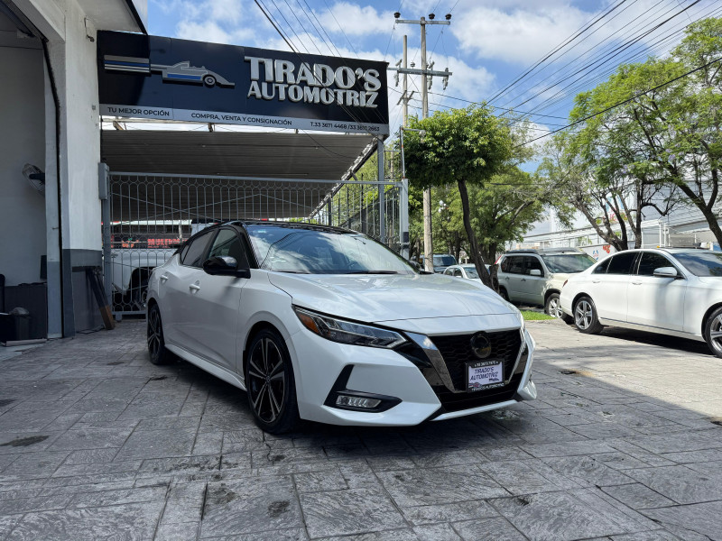 Nissan Sentra SR Platinum 2023