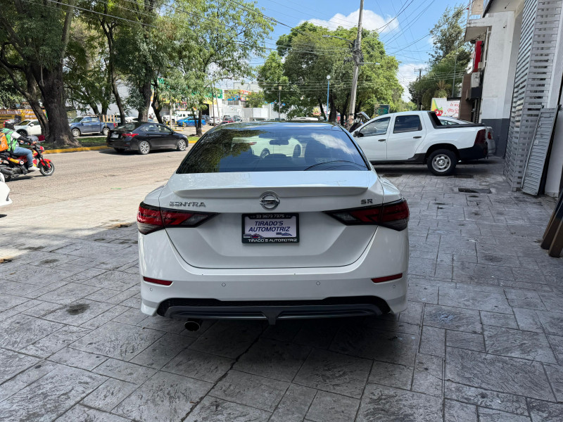 Nissan Sentra SR Platinum 2023
