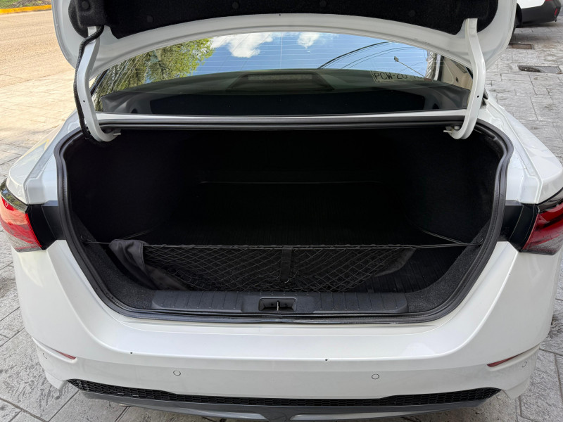 Nissan Sentra SR Platinum 2023