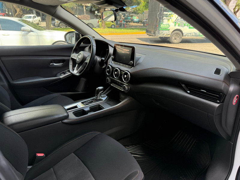 Nissan Sentra SR Platinum 2023