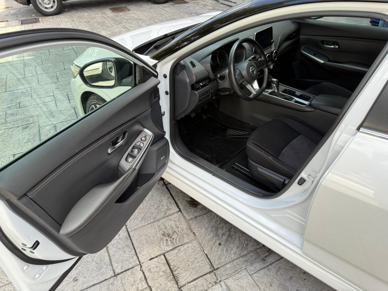 Nissan Sentra SR Platinum 2023