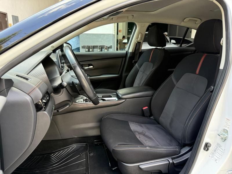 Nissan Sentra SR Platinum 2023