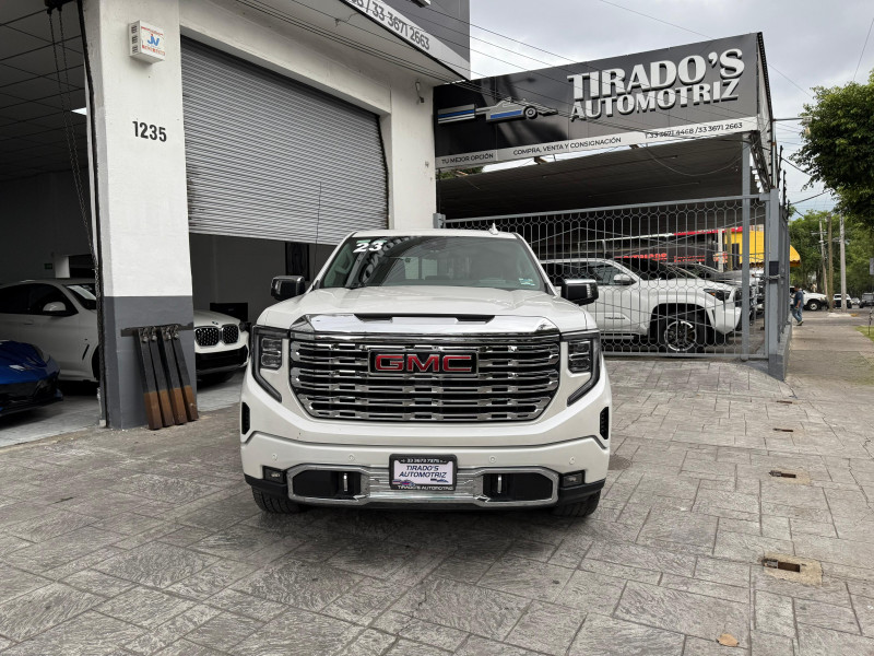 GMC Sierra SIERRA DENALY 2023